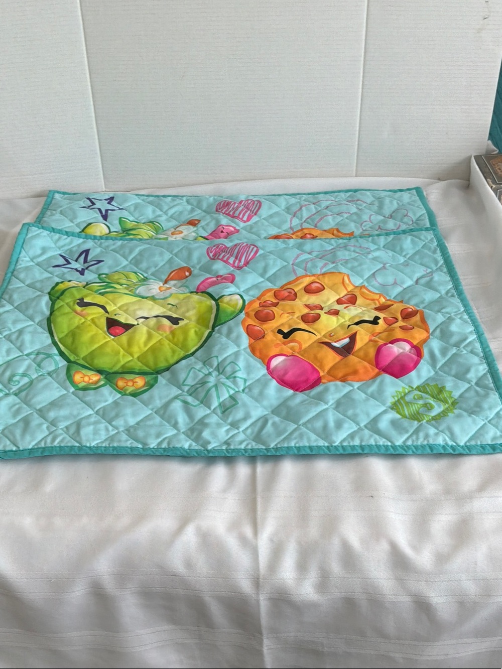 Shopkins 2 standard quilted pillow shams apple blossom kooky cookie size 27”x20”